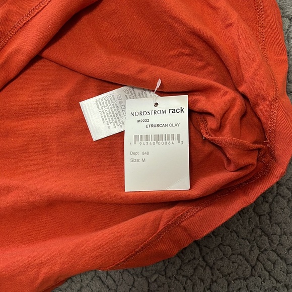 Madewell tee - Picture 3 of 3